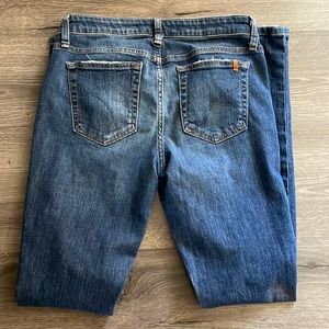 Joe’s blue jeans - fit the skinny size 29